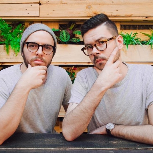 Best 5 Movember styling ideas: Glasses x Staches