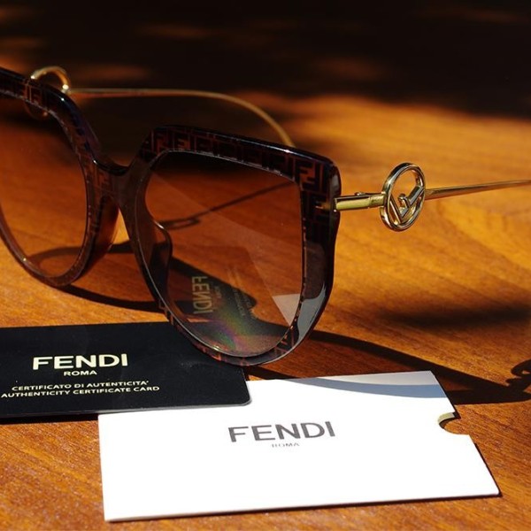 How to spot fake Fendi eyewear